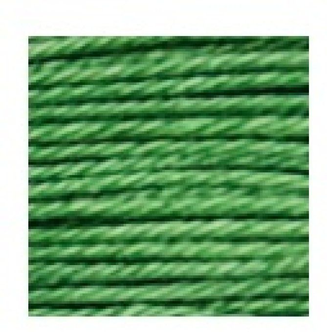 DMC Broder Spécial n° 16  coloris 702