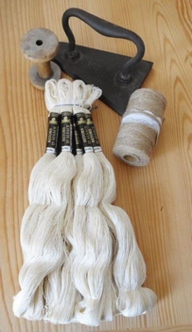 Retors d'Alsace  215 B DMC Ecru n°8