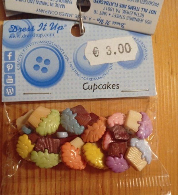 Dress it Up Cupcakes