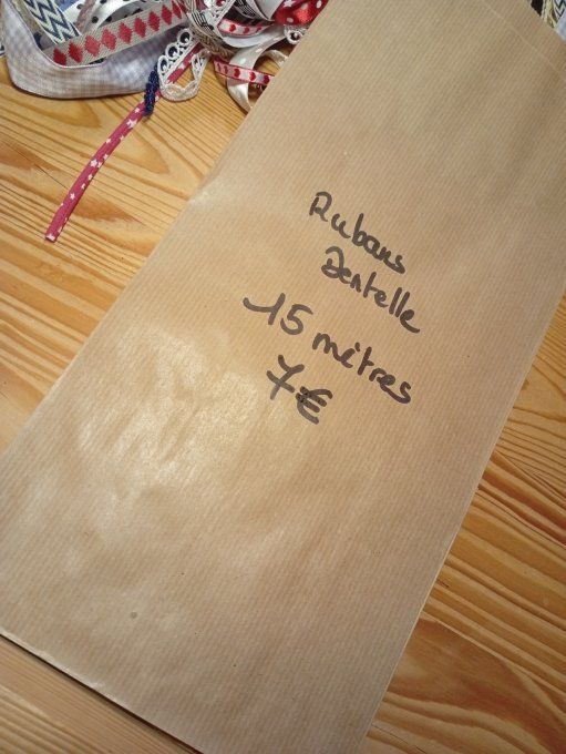 Pochette surprise Rubans et dentelles