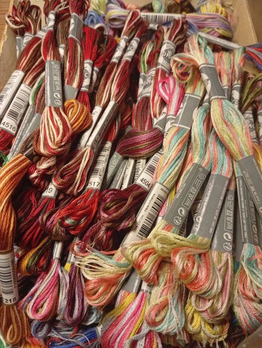 Pochette surprise fils changeants