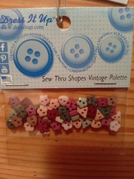 Dress it up Sew thru Shapes Vi,tage Palette