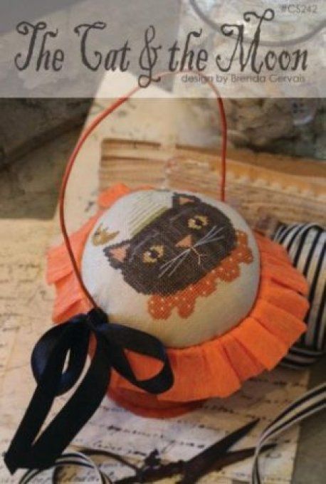 The cat and the moon WTN&T